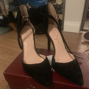 Jessica Simpson black heels